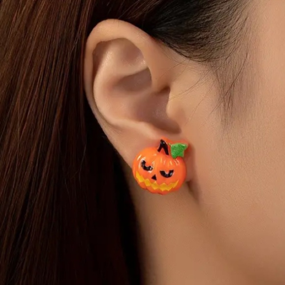 Spooky Pumpkin Jack o Lantern Halloween Stud Earrings - Picture 3 of 3